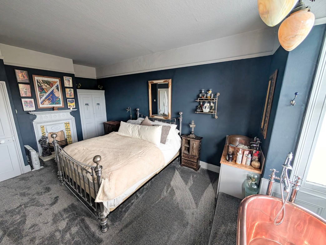 Property image 18 of 26