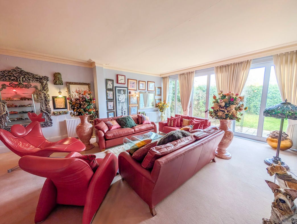 Property image 6 of 26