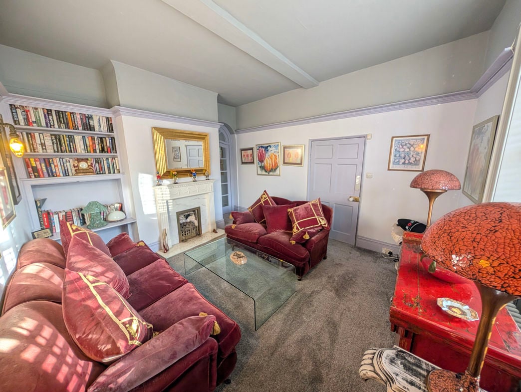 Property image 4 of 26