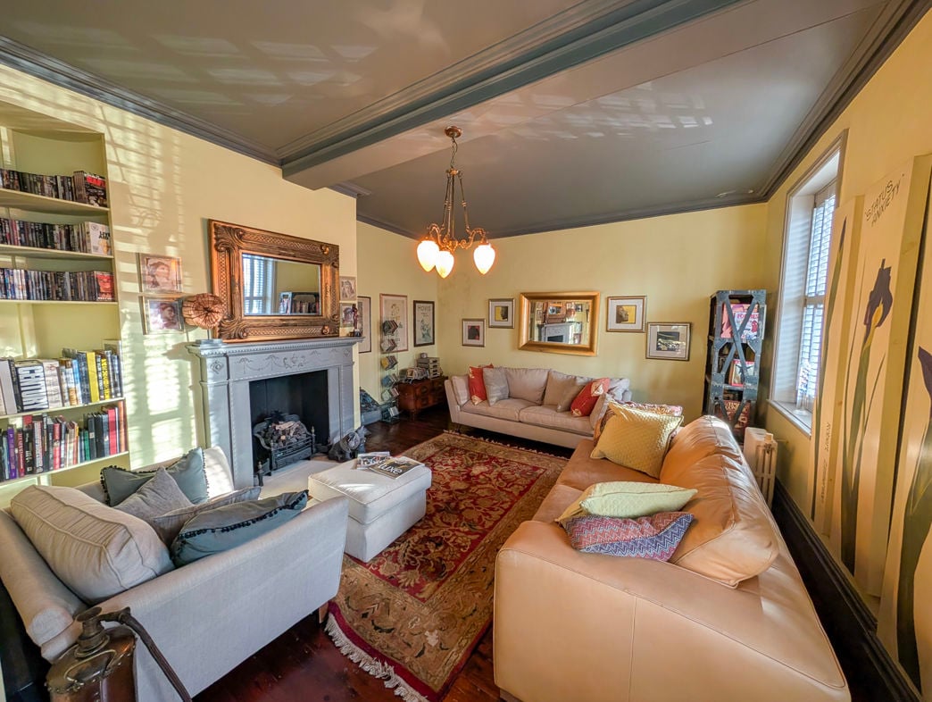 Property image 3 of 26