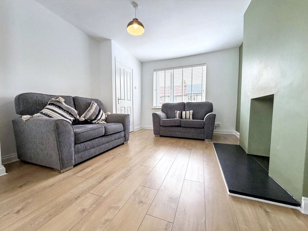 Property image 2 of 15