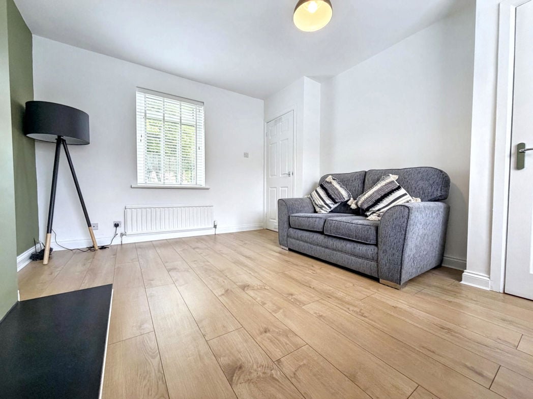 Property image 4 of 15