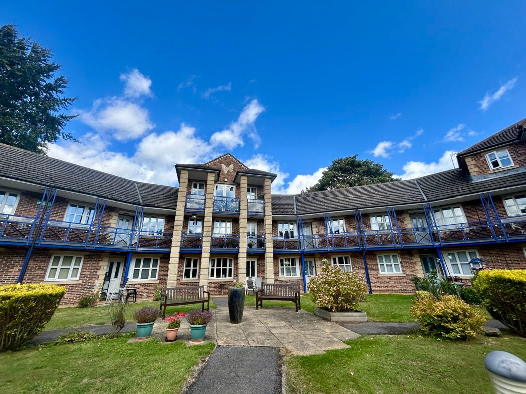 Property image 3 of 25