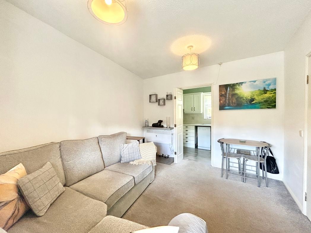 Property image 9 of 25