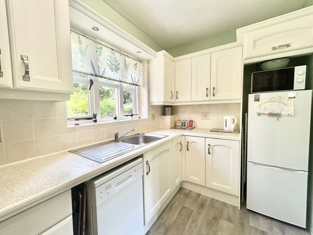 Property image 13 of 25