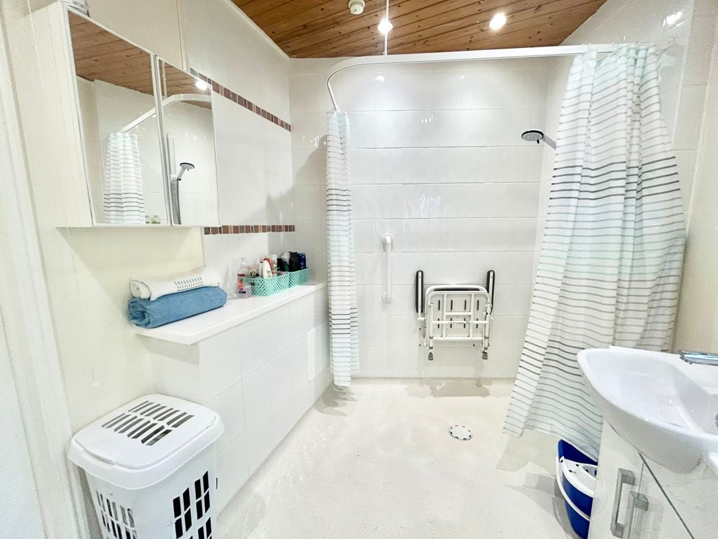 Property image 25 of 25