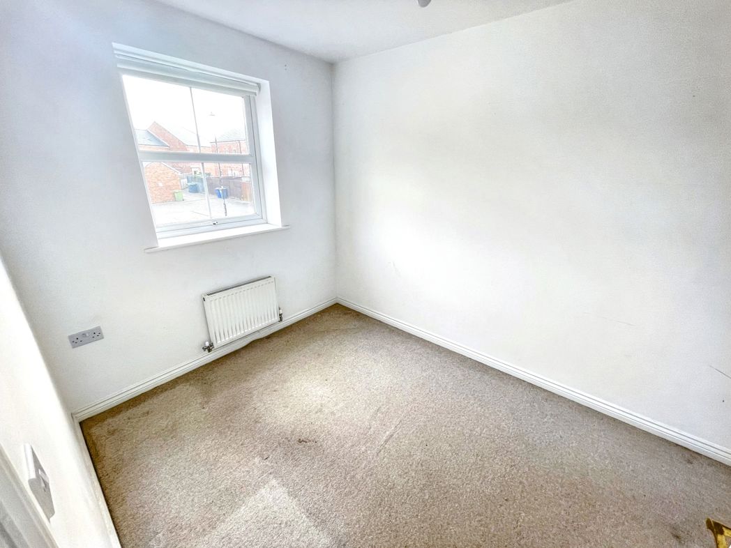 Property image 8 of 9