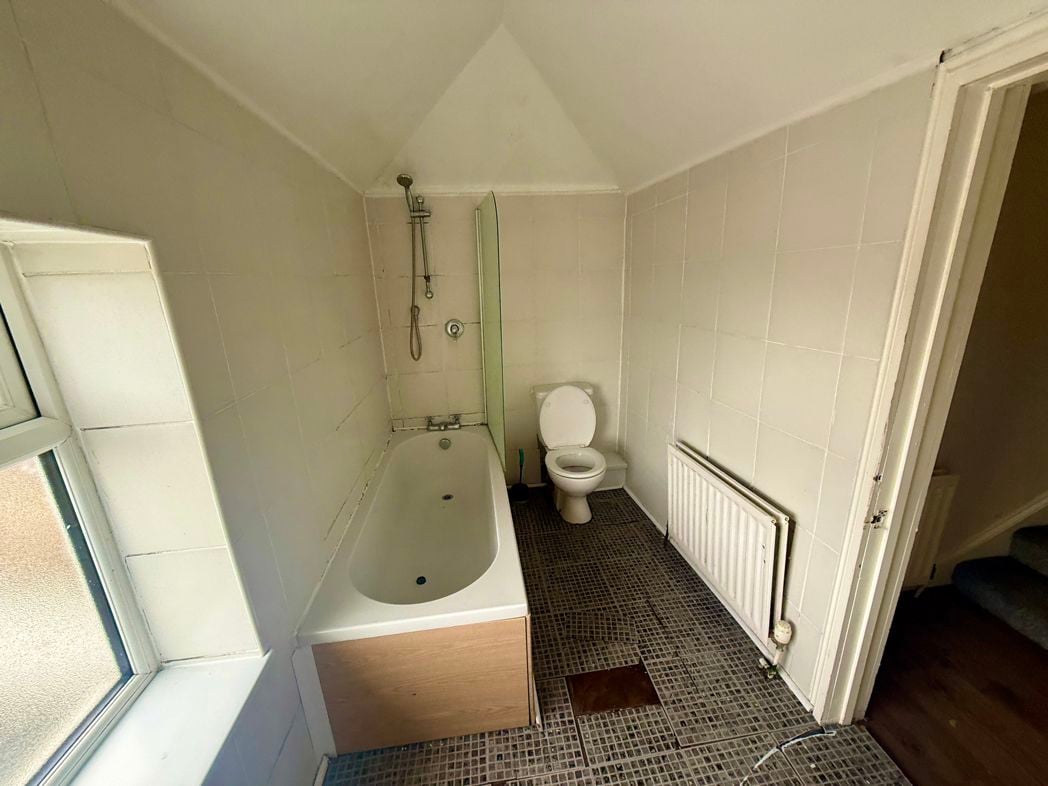 Property image 10 of 15
