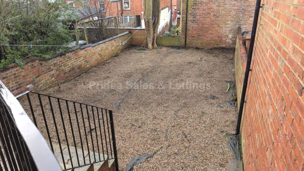 Property image 5 of 7
