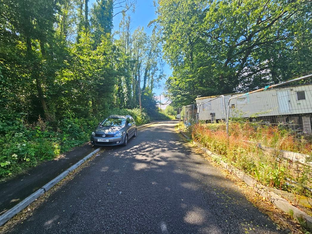 Property image 2 of 8