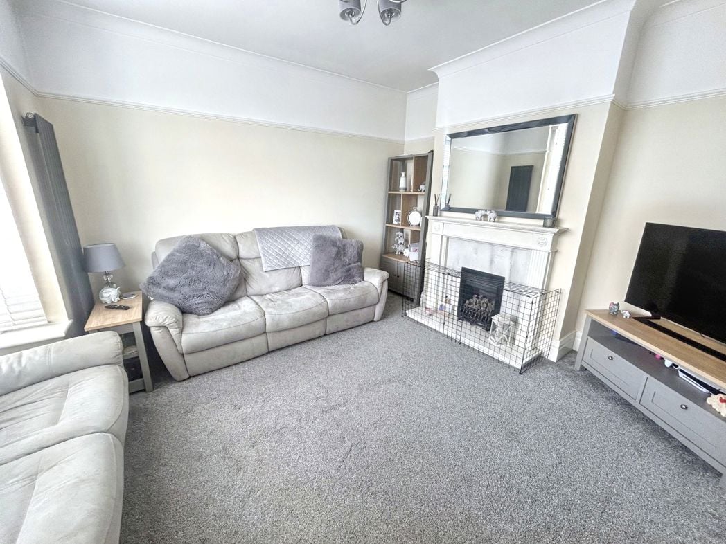 Property image 3 of 21