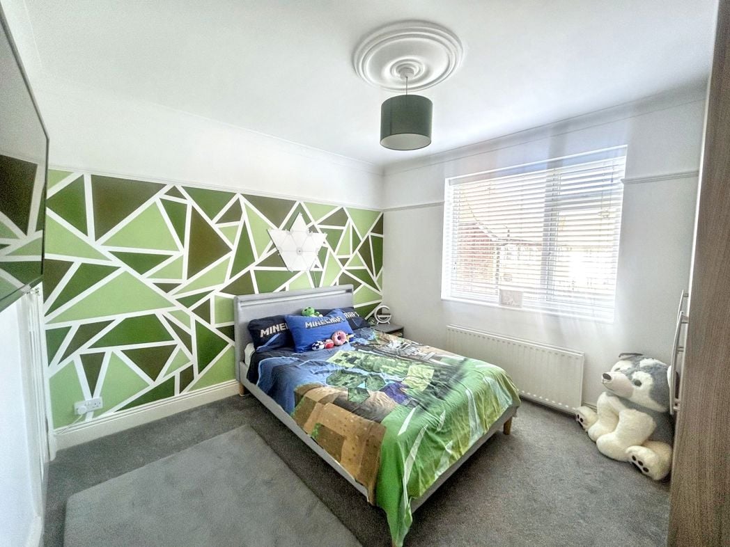 Property image 12 of 21