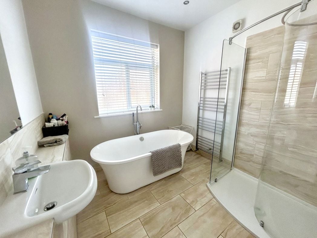 Property image 15 of 21