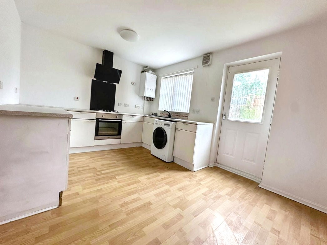 Property image 5 of 17