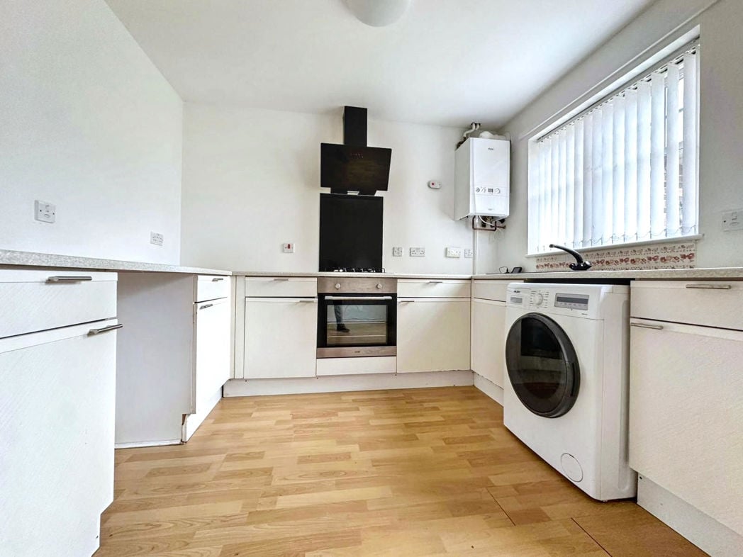 Property image 6 of 17