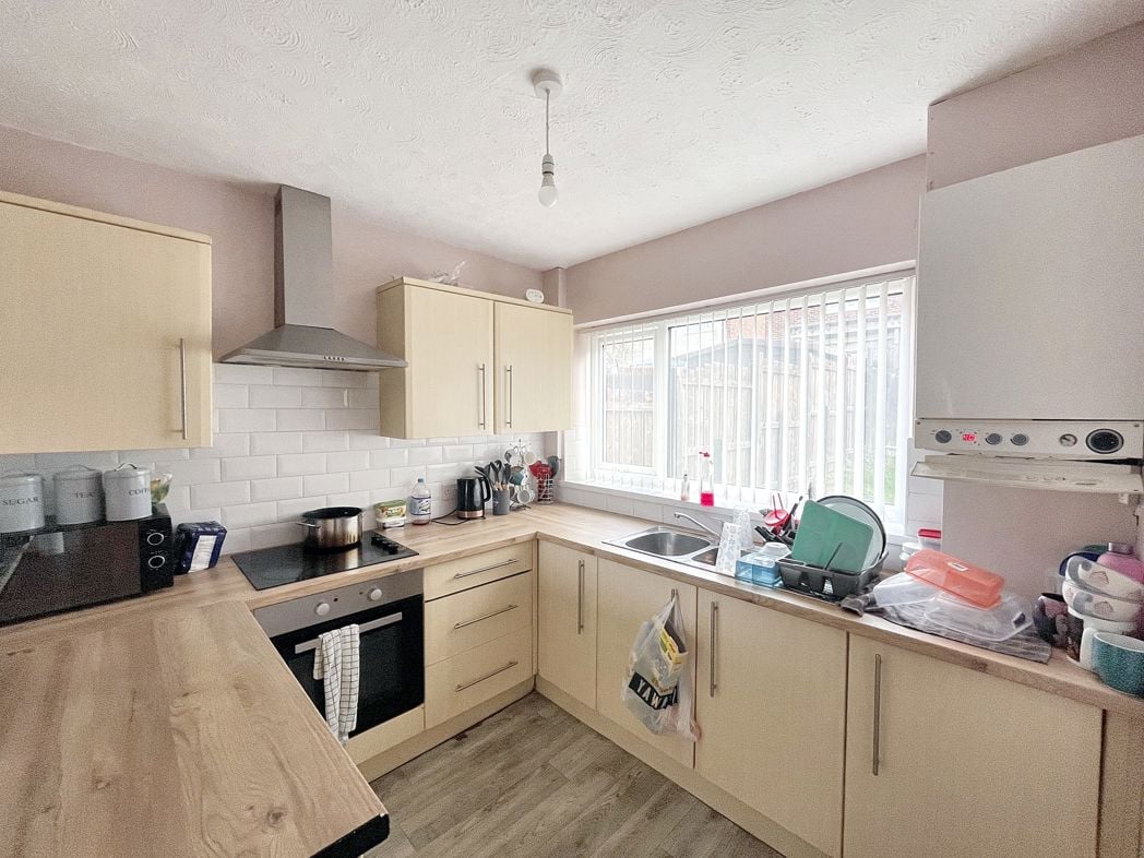 Property image 3 of 11