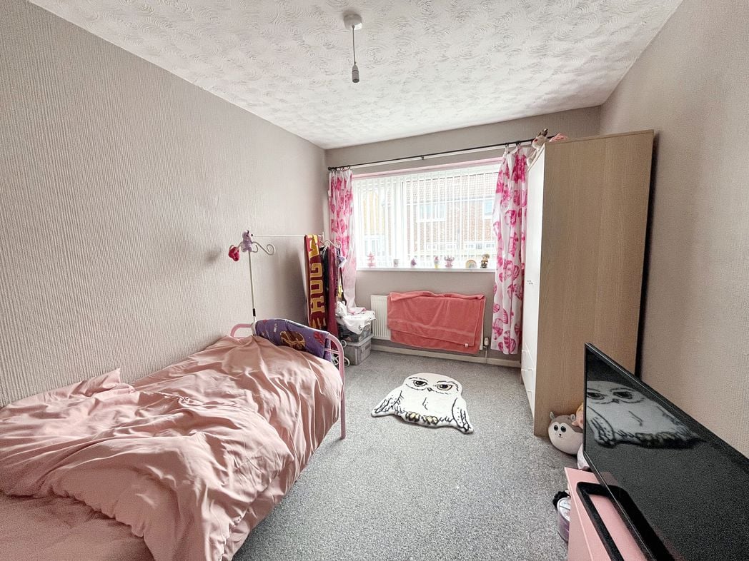 Property image 7 of 11