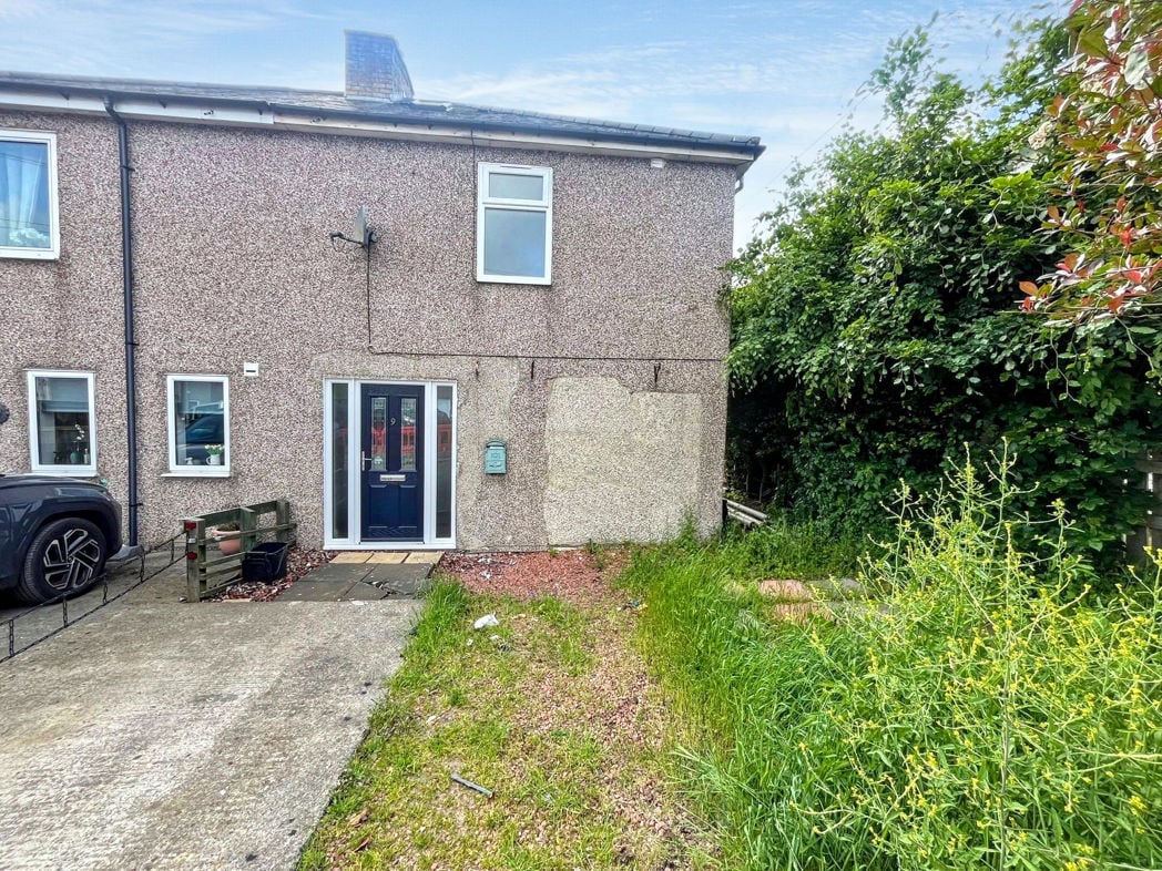 Property image 3 of 11