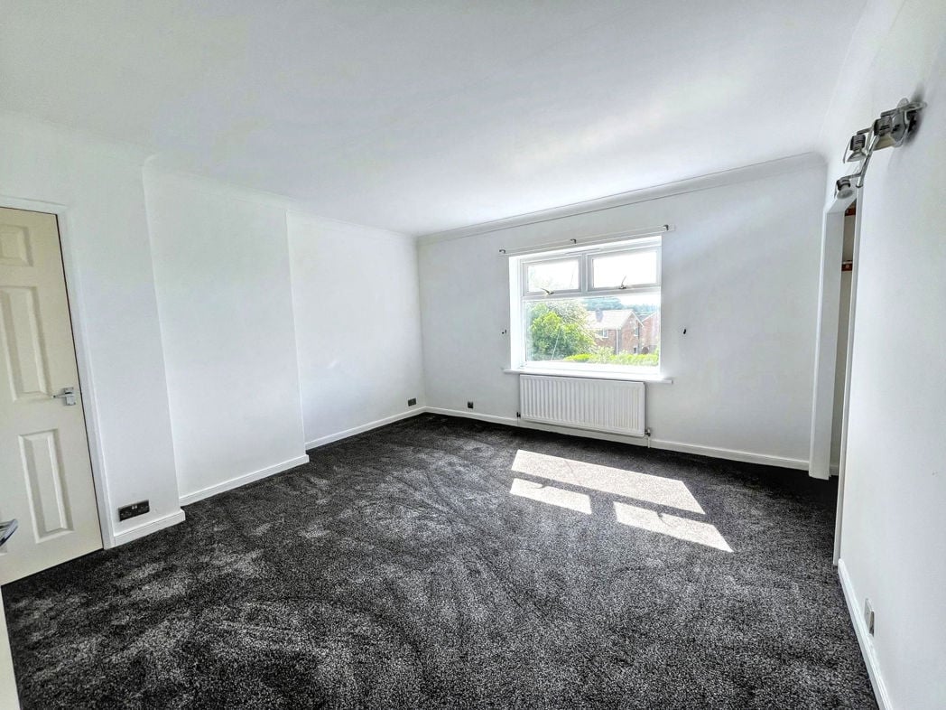 Property image 6 of 11