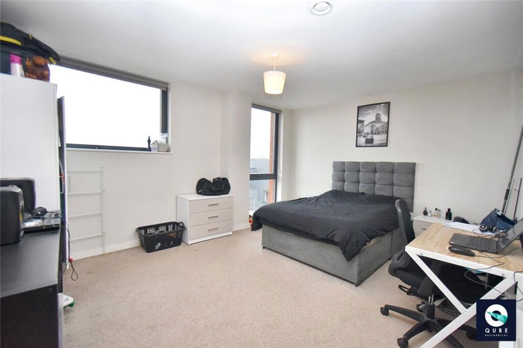 Property image 3 of 14