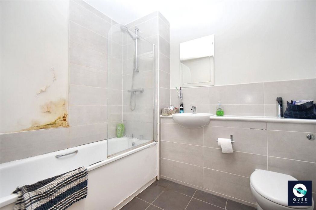 Property image 11 of 14