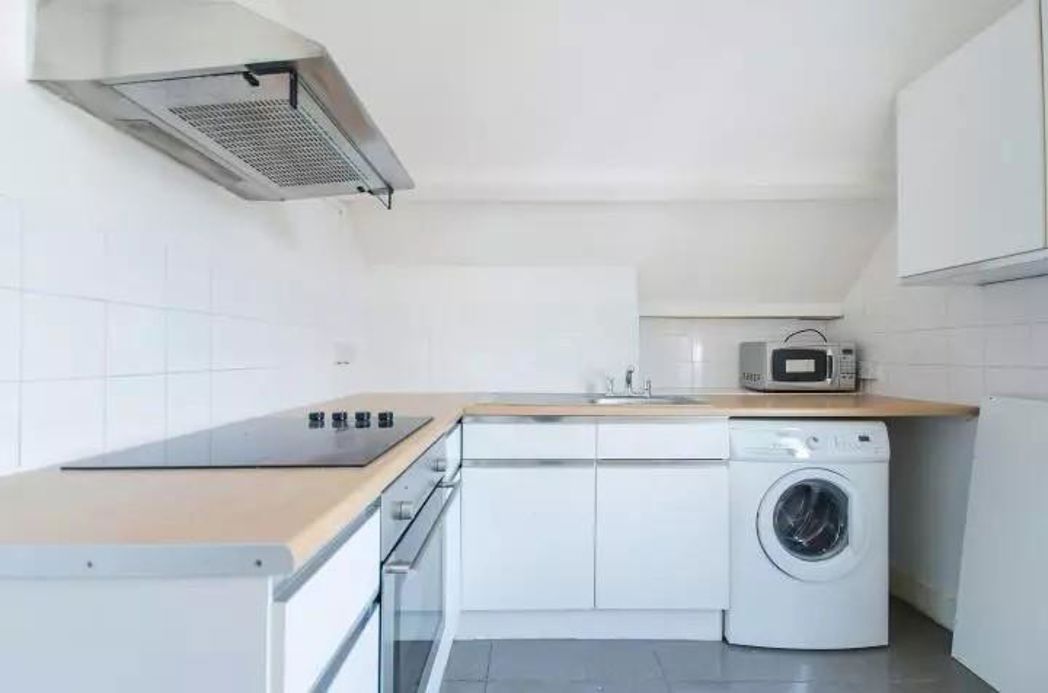 Property image 2 of 6
