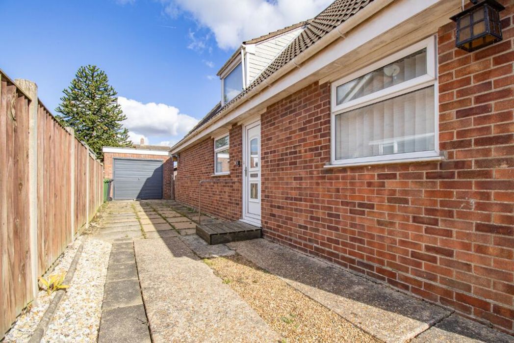 Property image 17 of 19