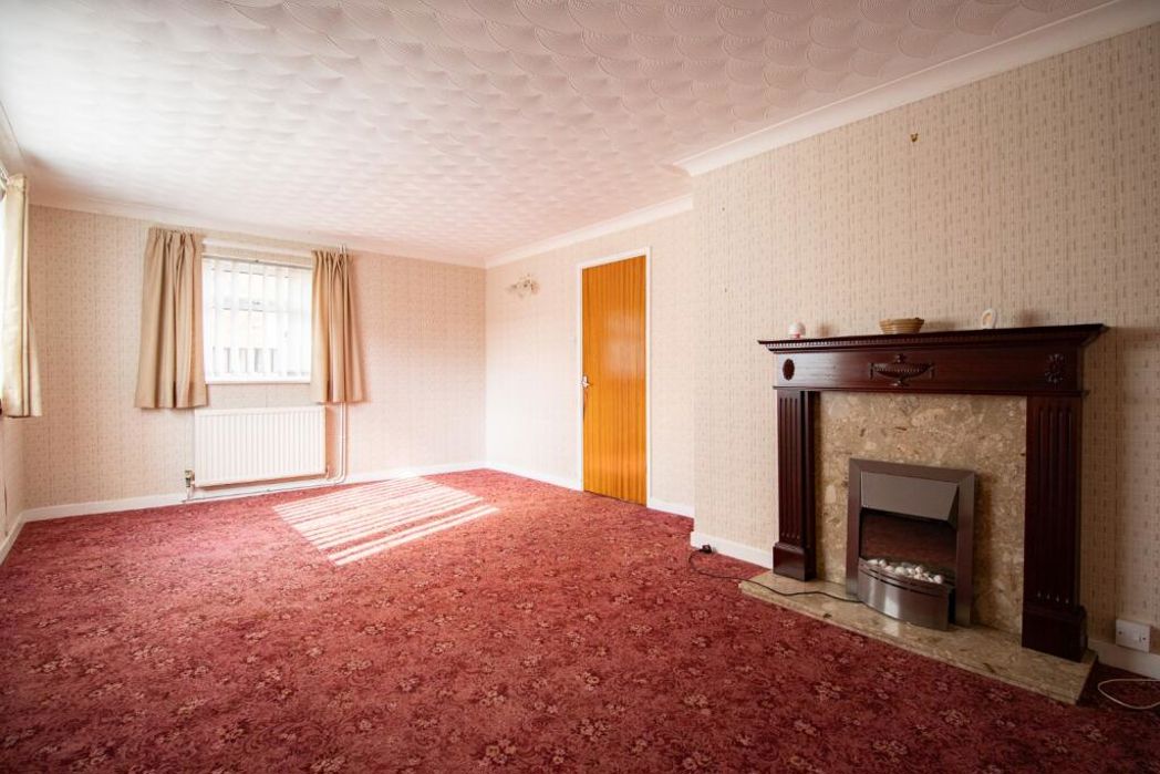 Property image 2 of 19