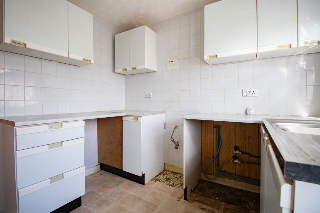 Property image 6 of 19