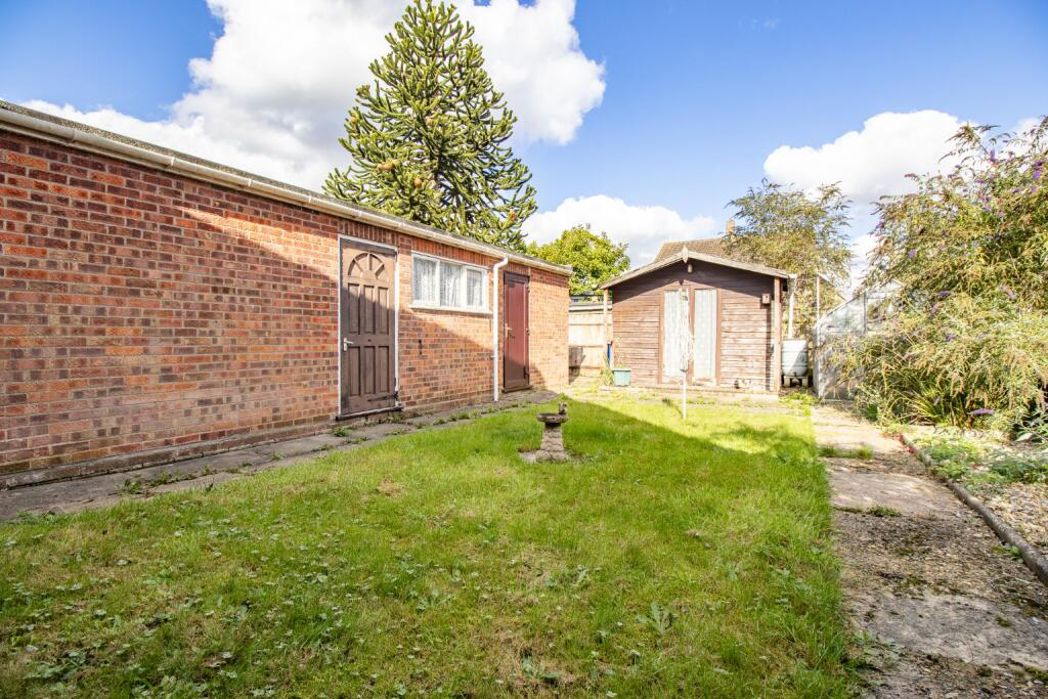 Property image 16 of 19