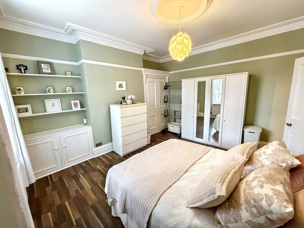 Property image 15 of 31
