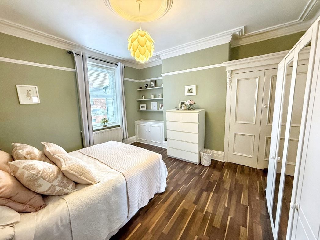 Property image 16 of 31