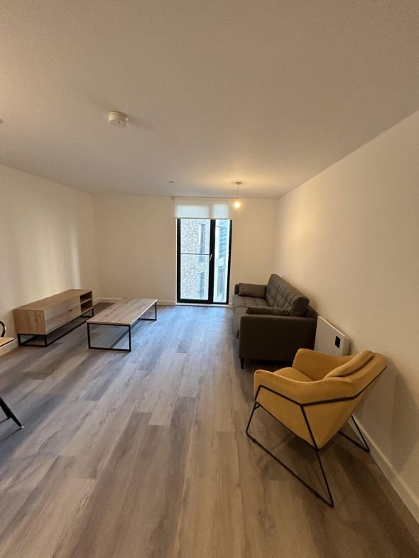 Property image 1 of 8