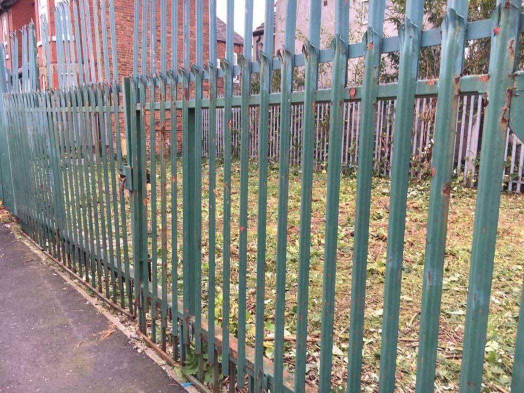 Property image 2 of 9
