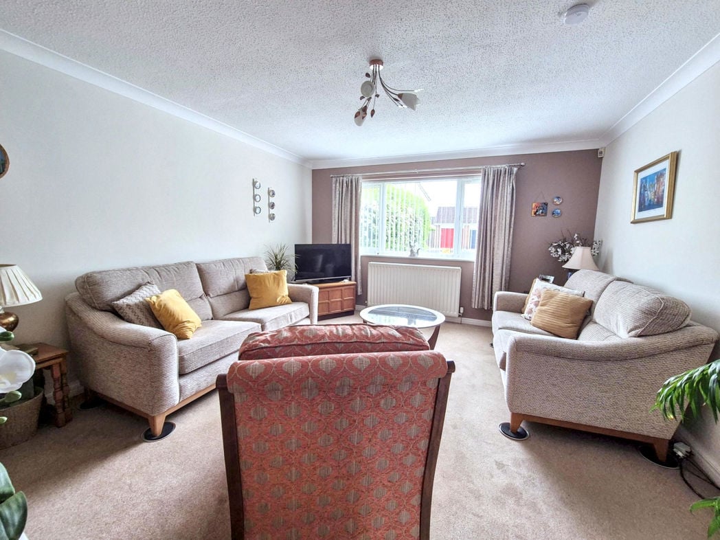 Property image 4 of 21