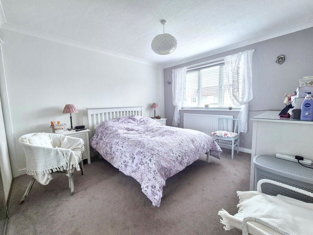 Property image 10 of 21