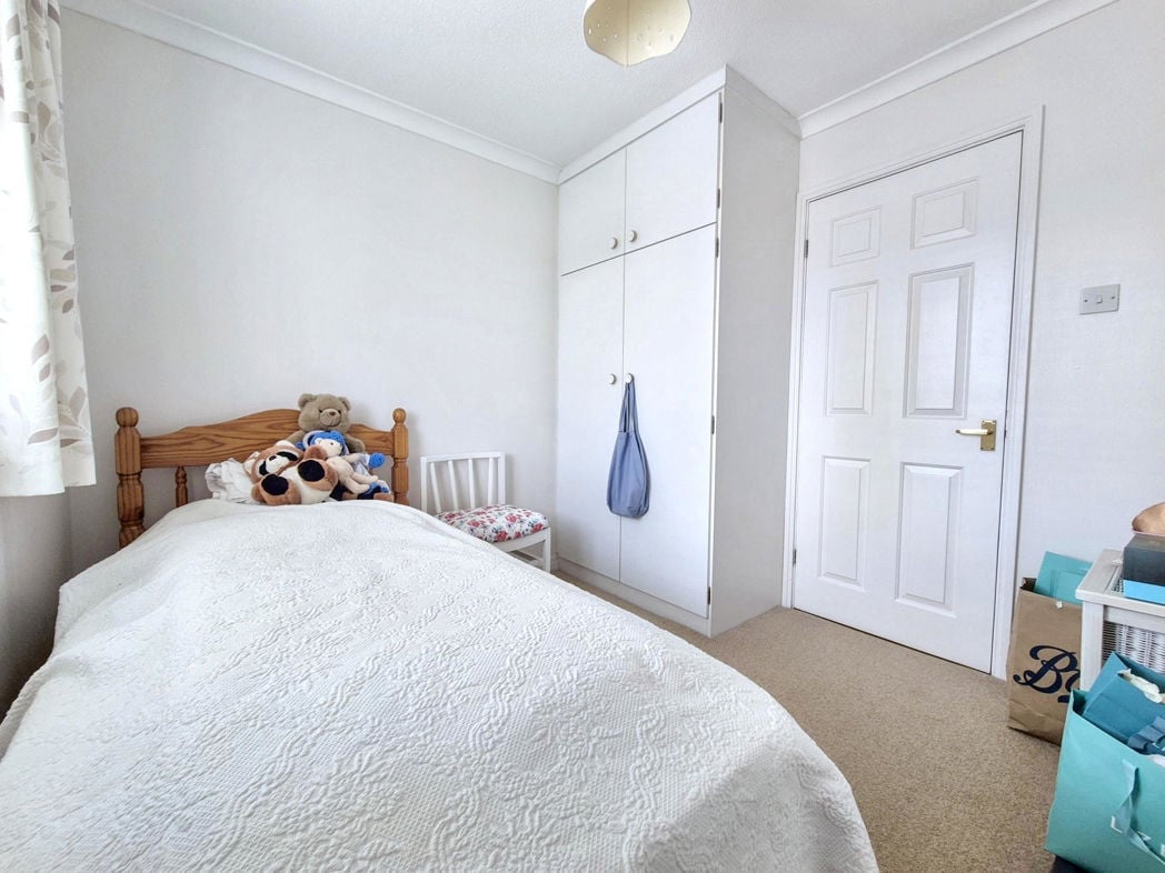 Property image 16 of 21