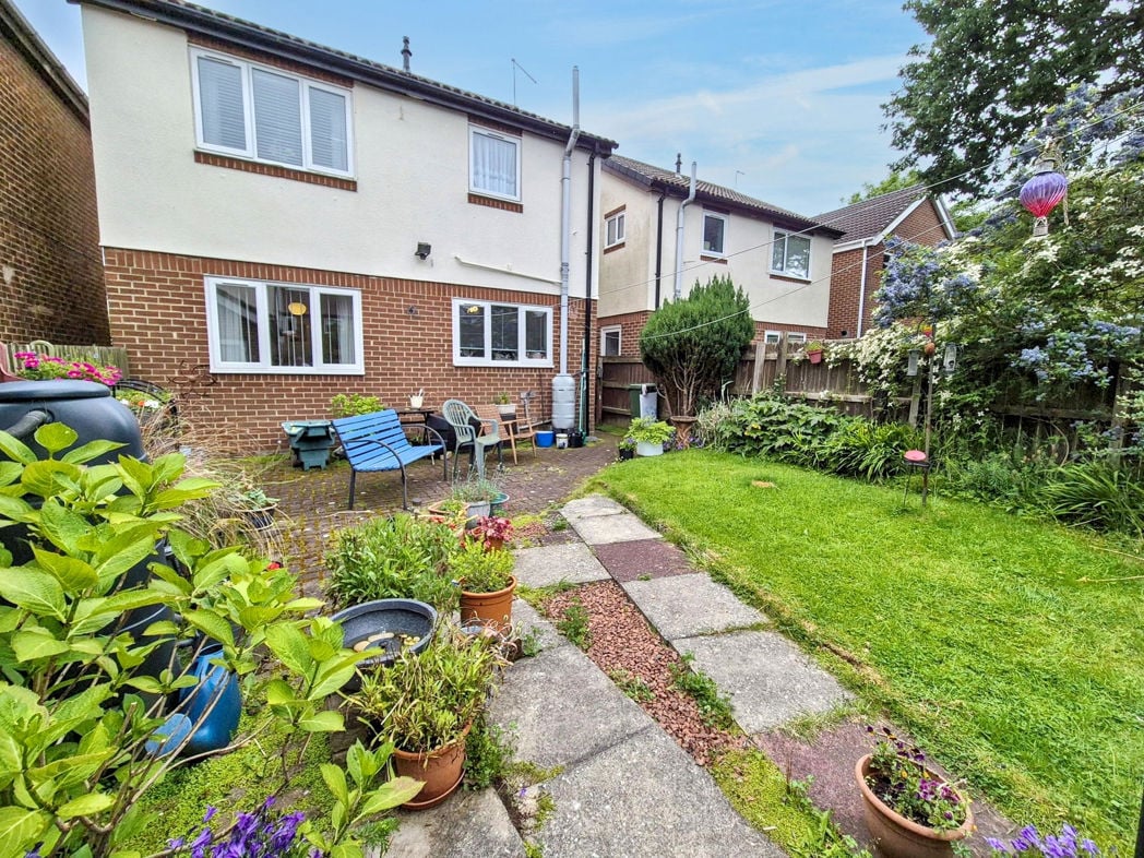 Property image 21 of 21