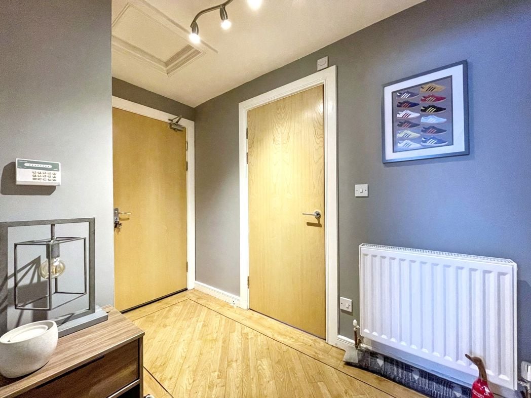 Property image 5 of 17