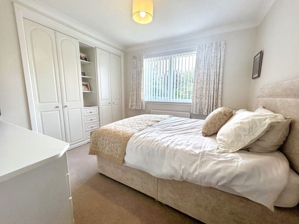 Property image 21 of 28