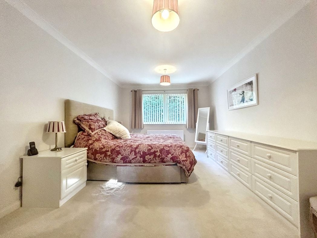 Property image 24 of 28