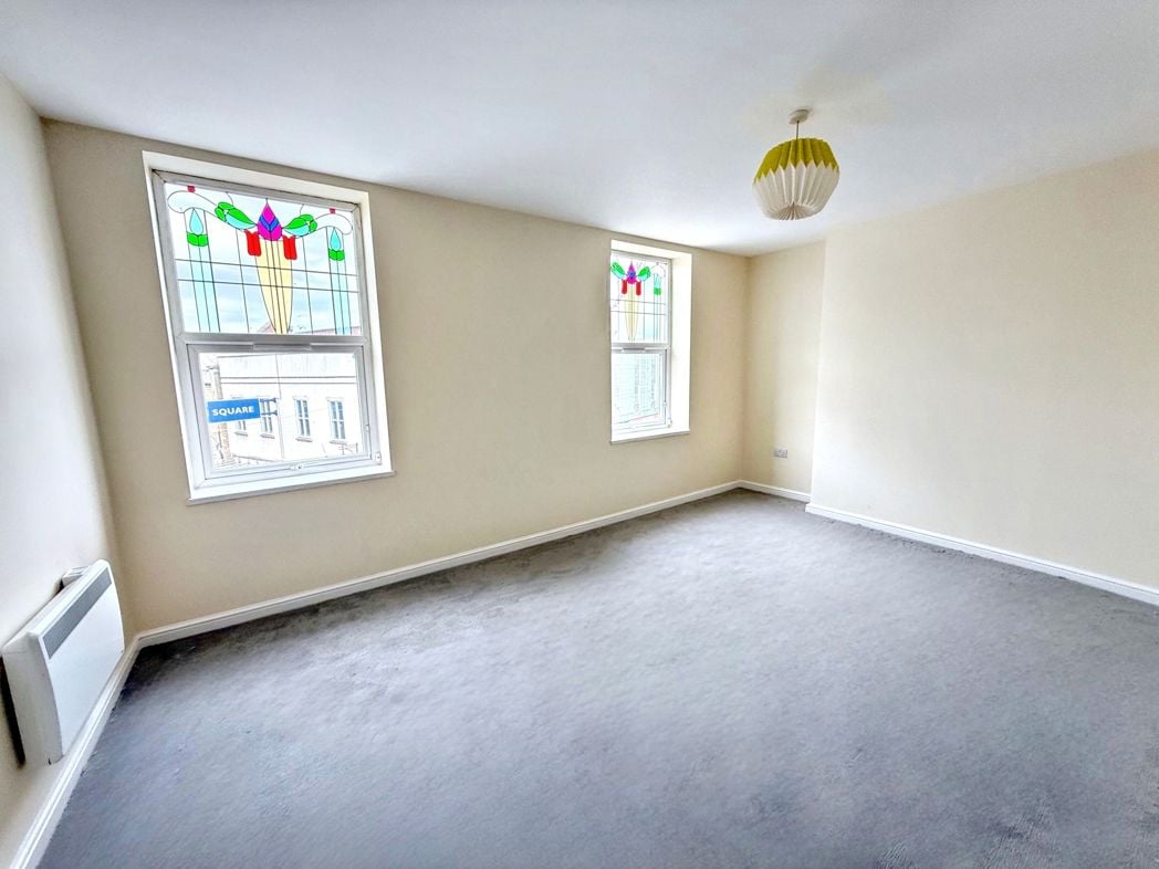 Property image 4 of 6