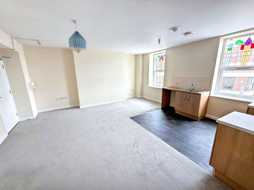 Property image 3 of 6
