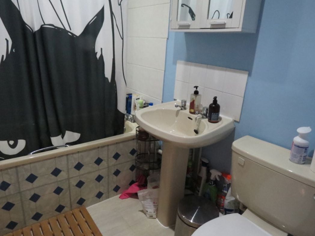 Property image 7 of 9