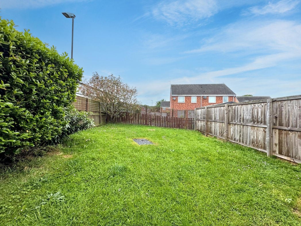 Property image 15 of 17