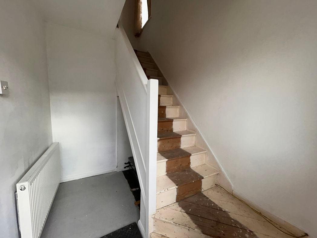 Property image 4 of 11