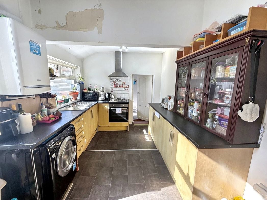 Property image 6 of 13