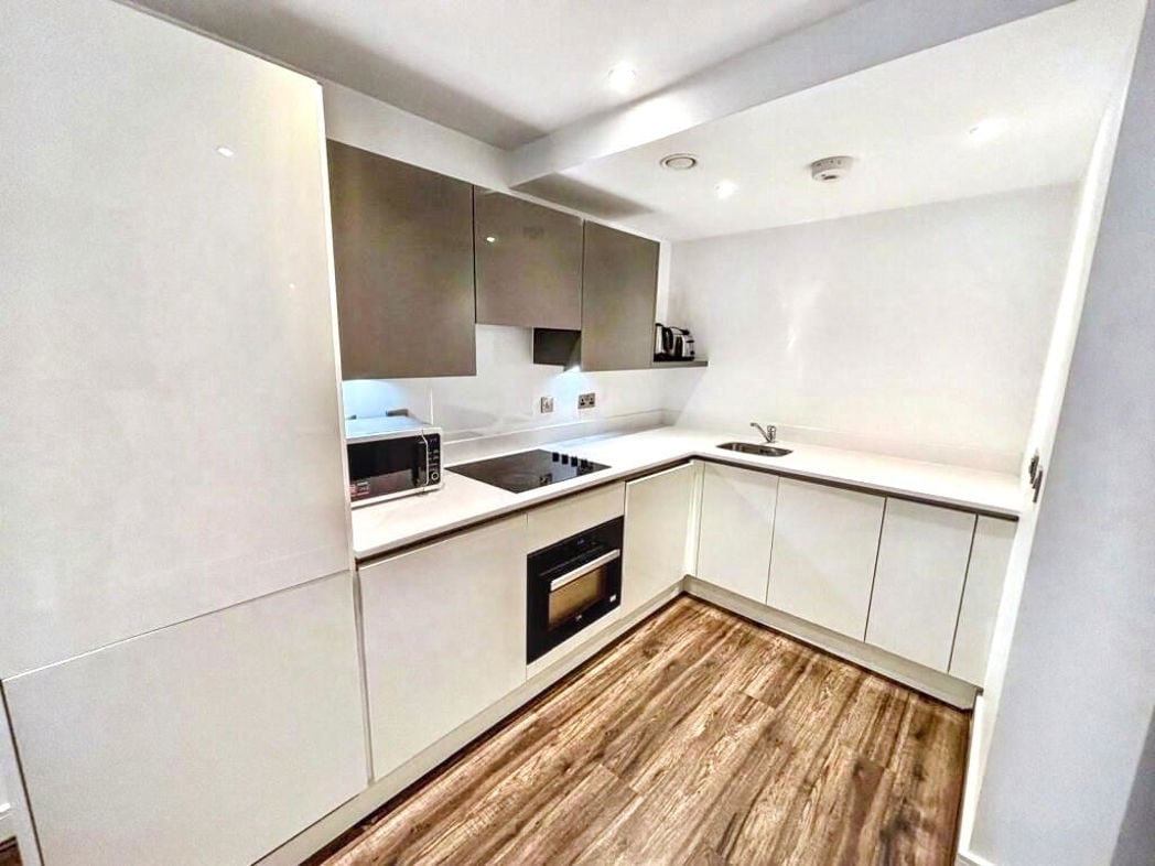 Property image 2 of 7