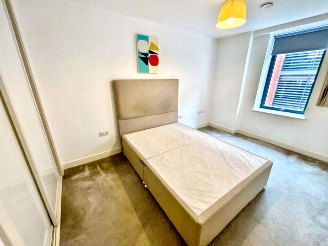 Property image 6 of 7
