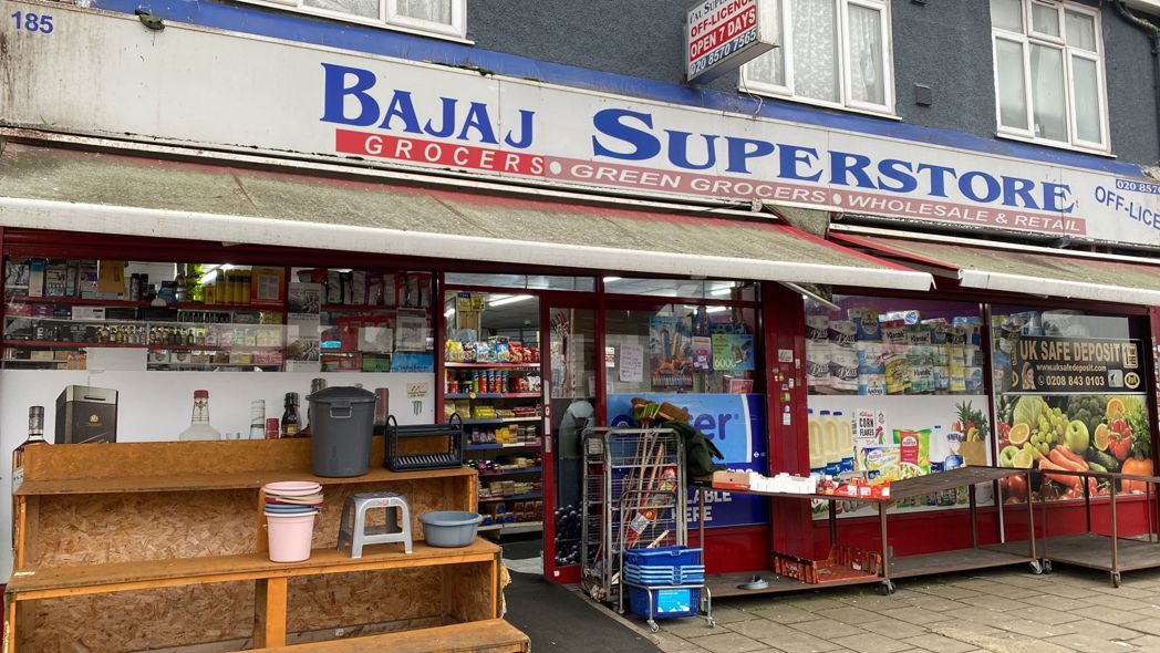 Ground Floor Shop, 185-187, Hounslow, Middlesex, TW4 5HA